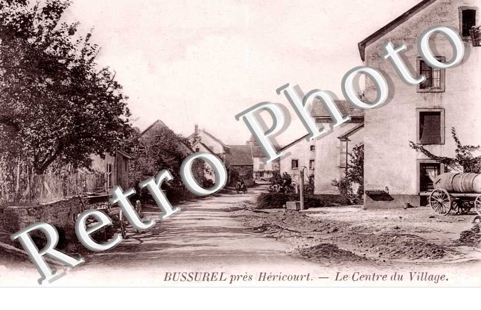Bussurel. Le centre du village