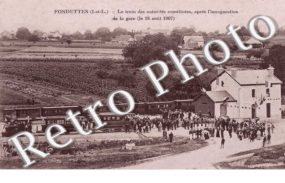 Le train des autorités constituées, après l'inauguration de la gare (18 août 1907)