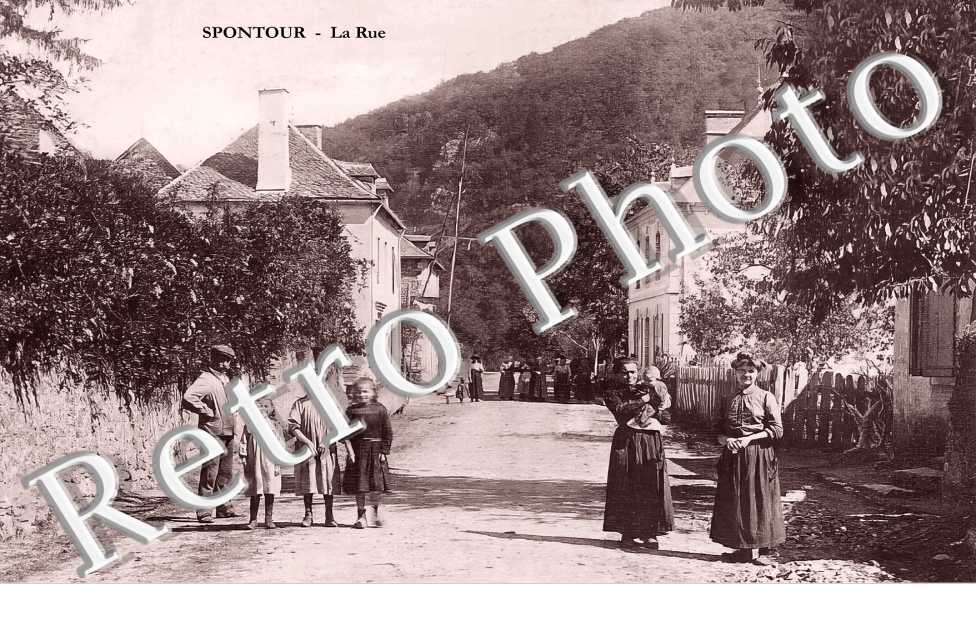 SPONTOUR la rue