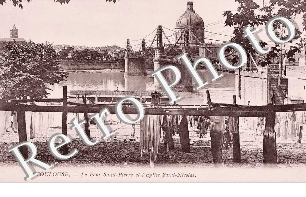 le Pont Saint-Pierre et l'église Saint-Nicolas