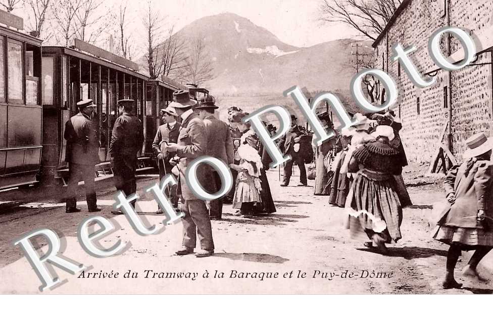 Arrivée du Tramway à la Barraque et le Puy-de-Dôme