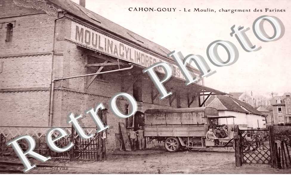 le Moulin, chargement des farines. Moulin à Cylindres Jules Riquier