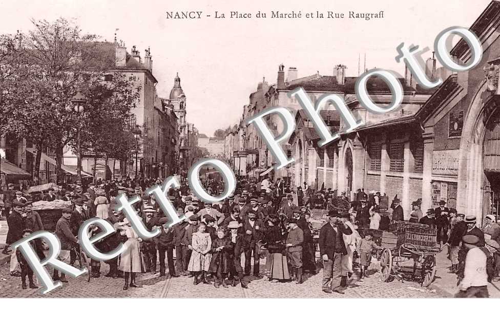 la place du marché et la rue Raugraff
