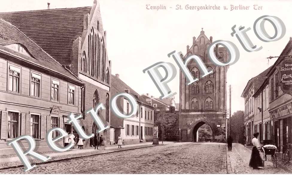 St Georgenkirche u. Berliner Tor