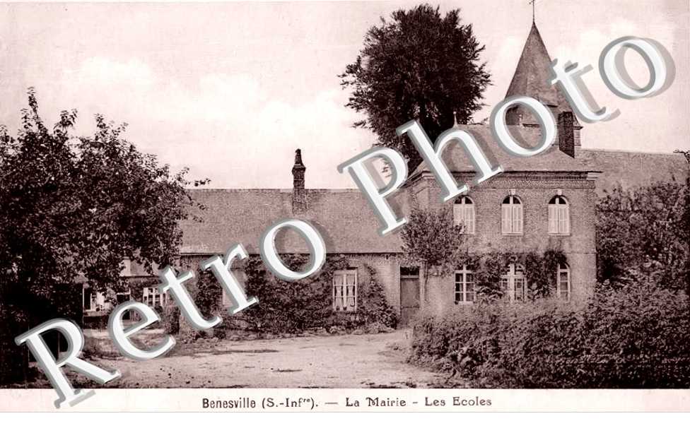 la mairie. les écoles