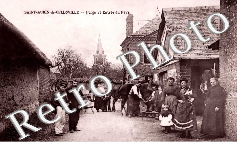 Forge et entrée du Pays