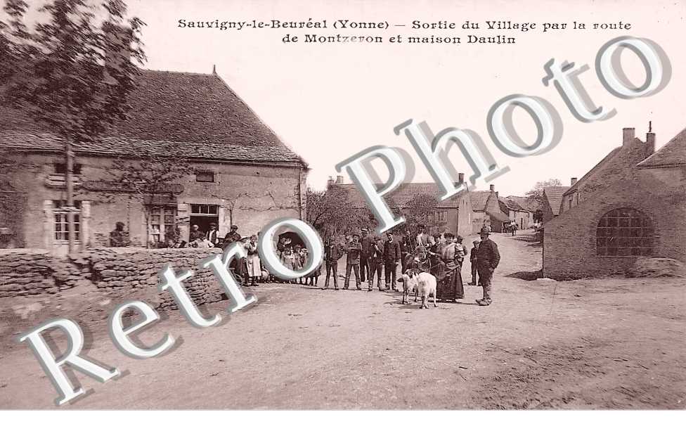 Sortie du village par la route de Montzeron et maison Daulin