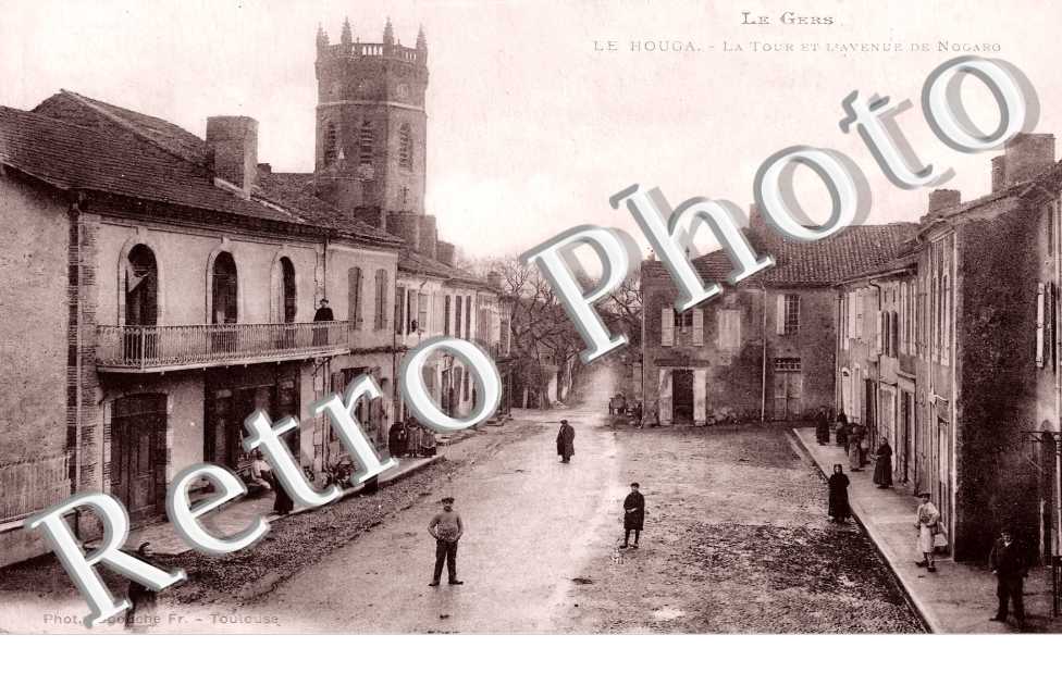 la tour et l'avenue de Nogaro