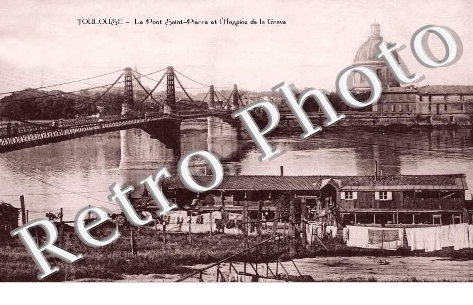 LE PONT SAINT-PIERRE ET L'HOSPICE DE LA GRAVE