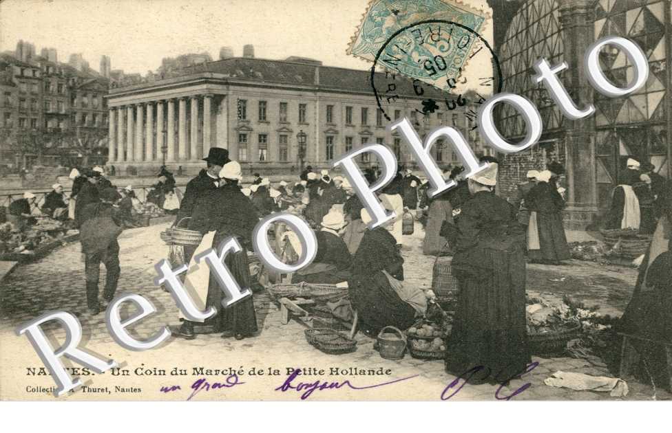 UN COIN DU MARCHE DE LA PETITE HOLLANDE