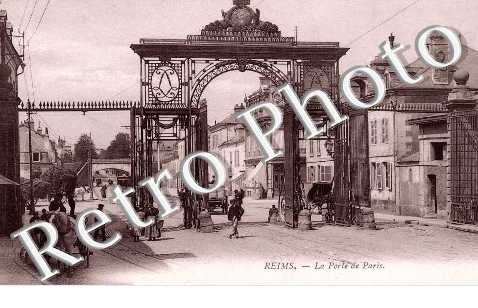 LA PORTE DE PARIS