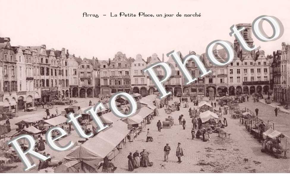 PETITE PLACE, UN JOUR DE MARCHE