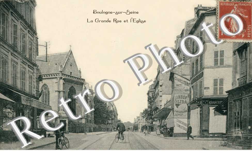 LA GRANDE RUE ET L'EGLISE