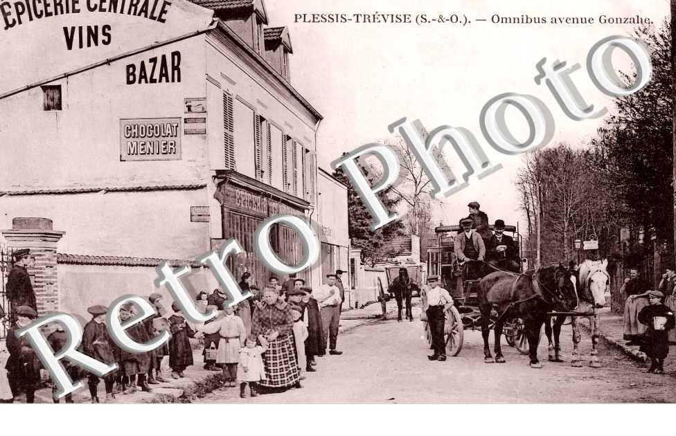 Omnibus avenue Gonzahe. Epicerie Centrale.