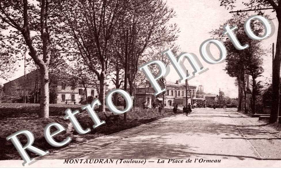 MONTAUDRAN. La Place de l'Ormeau