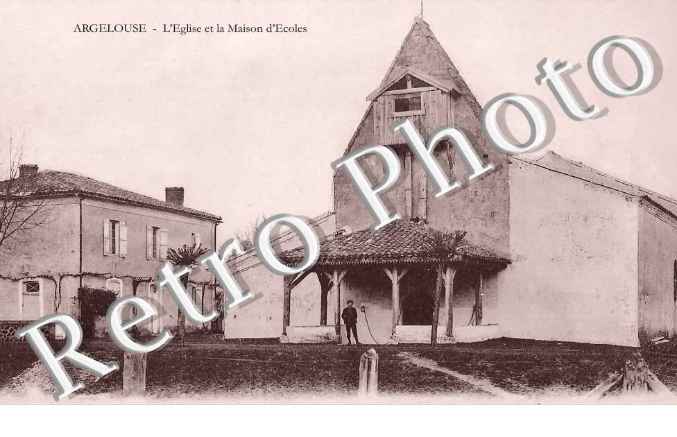 L'église et la Maison d'Ecoles