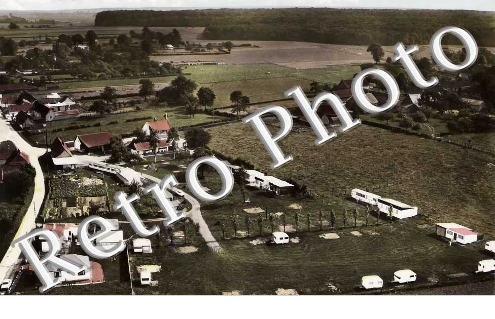Vue aérienne. Camping