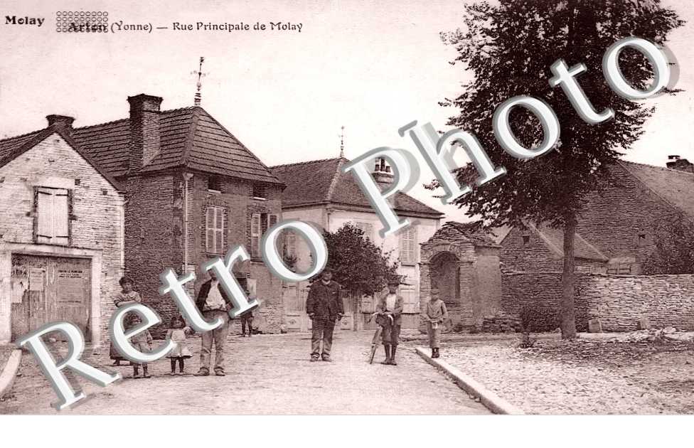 Arton. Rue principale de Molay