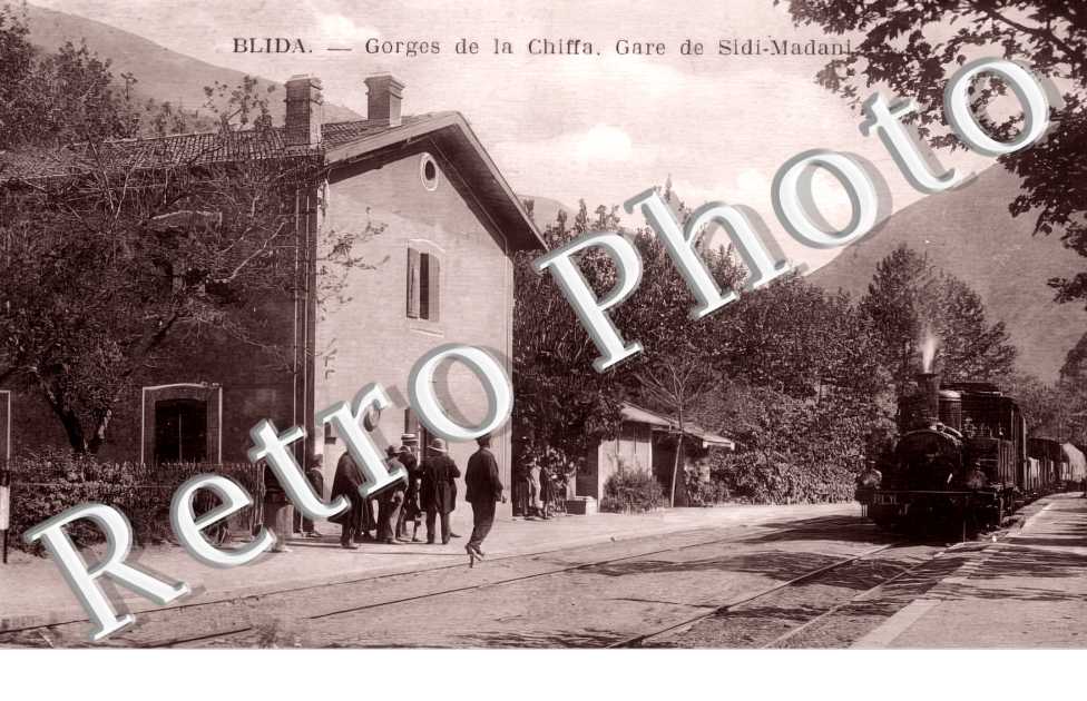 Blida. Gorges de la Chiffa. Gare de Sidi-Madani