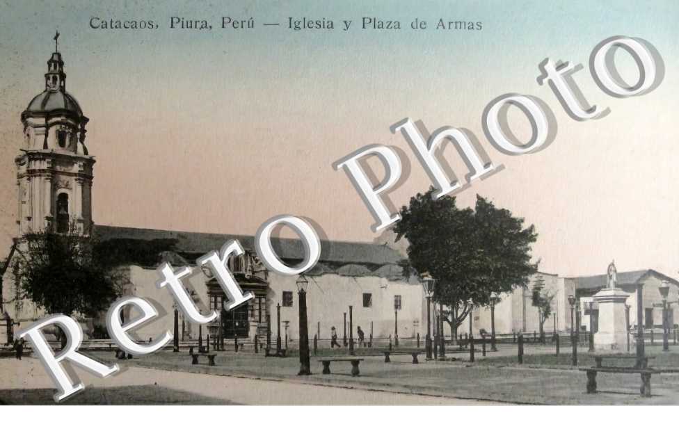 Iglesia y plaza de armas
