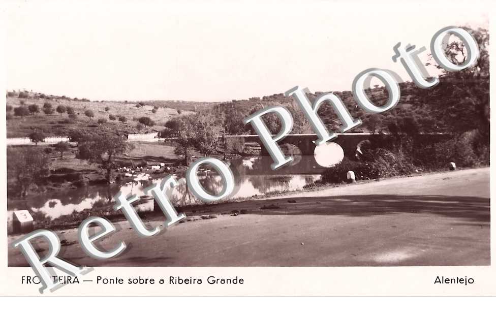 Ponte sobre a Ribeira Grande. Alentejo.