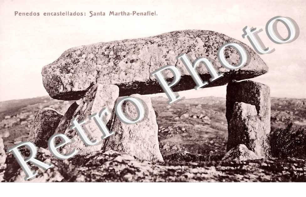 Penedos encastellados : Santa Martha-Penaflel