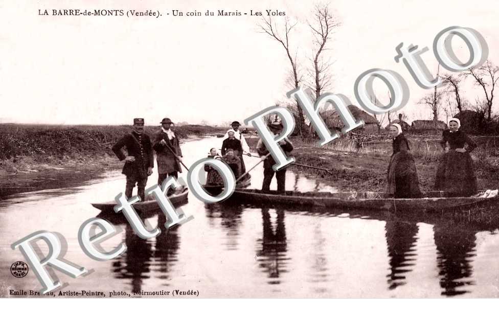 Un coin du Marais. Les Yoles.