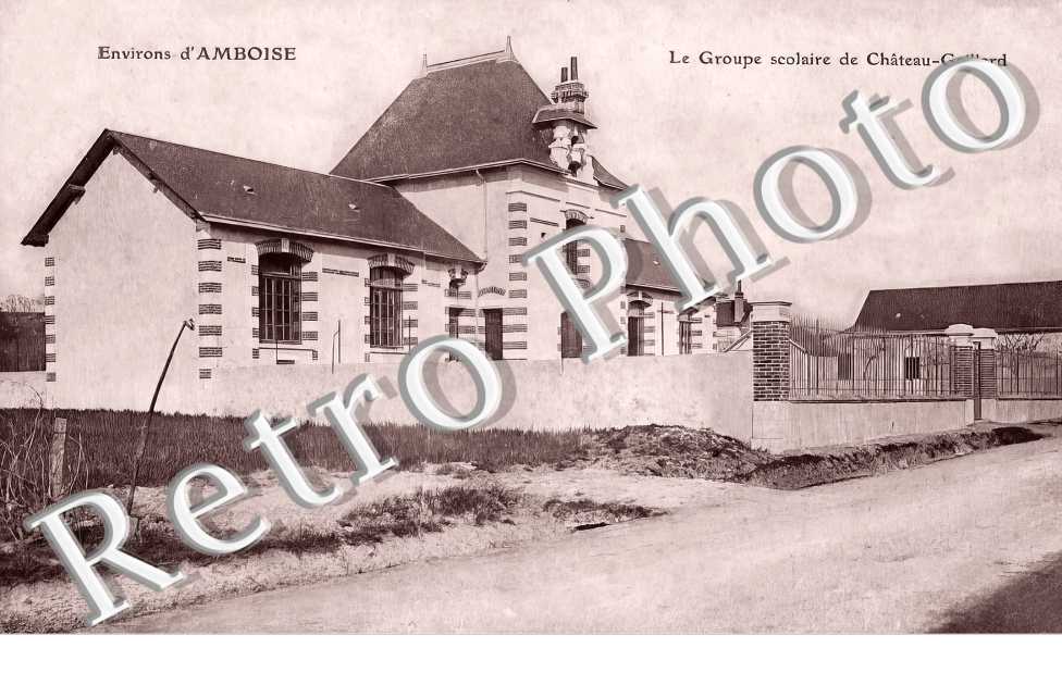 SAINT-DENIS-HORS. le groupe scolaire de Château-Gaillard