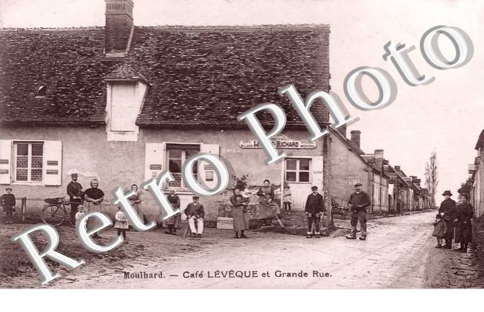Café Lévêque et grande rue