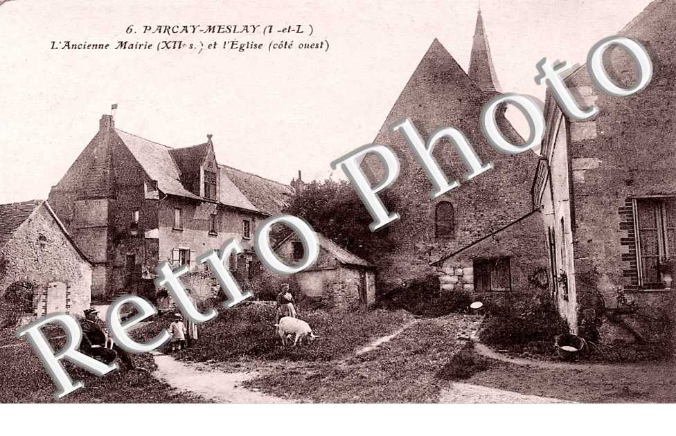 l'ancienne Mairie et l'église
