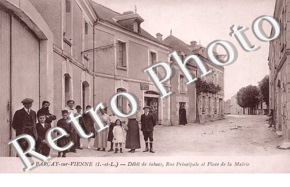 Débit de tabacs, rue principale et place de la mairie