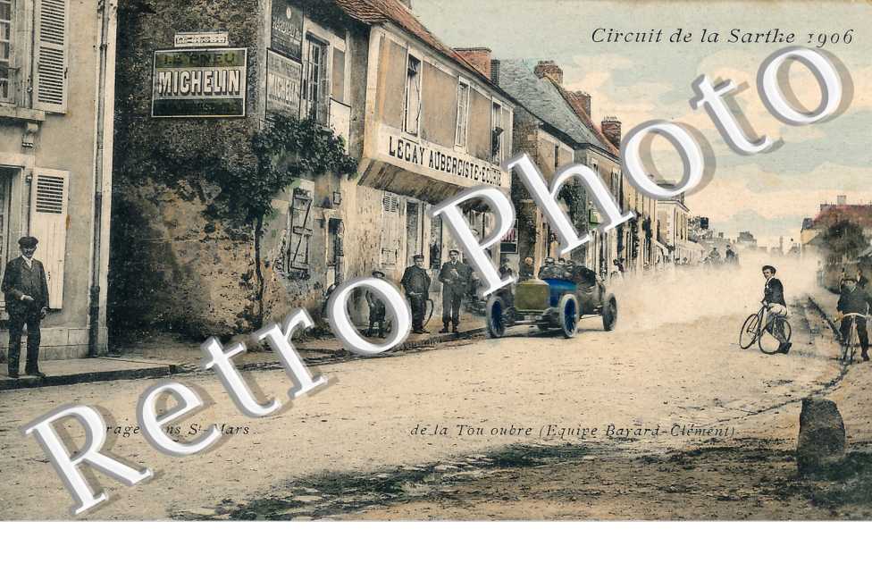 Circuit de la Sarthe 1906. Virage dans Saint-Mars (Equipe Bayard-Clément)