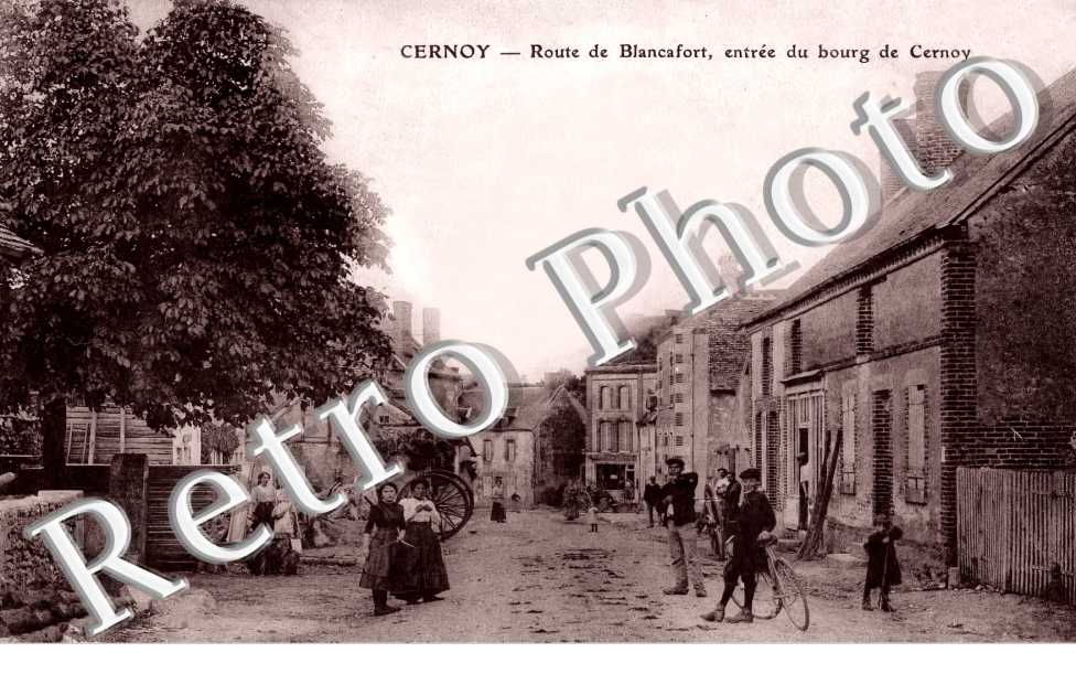 route de Blancafort, entrée du bourg de Cernoy