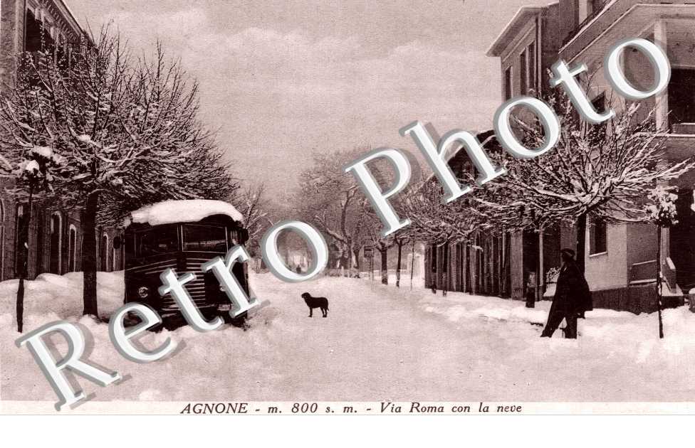 via Roma con la neve