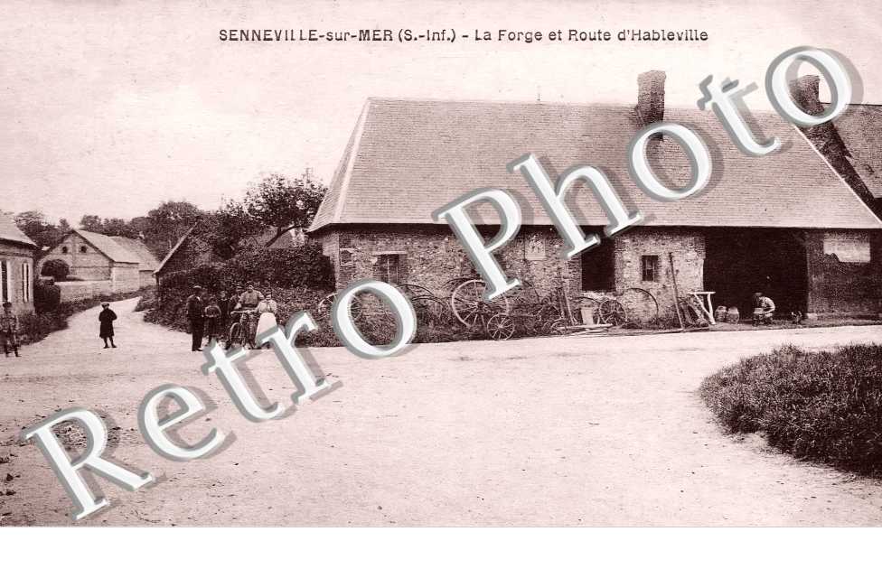 Senneville-sur-Mer. La Forge et Route d'Hableville