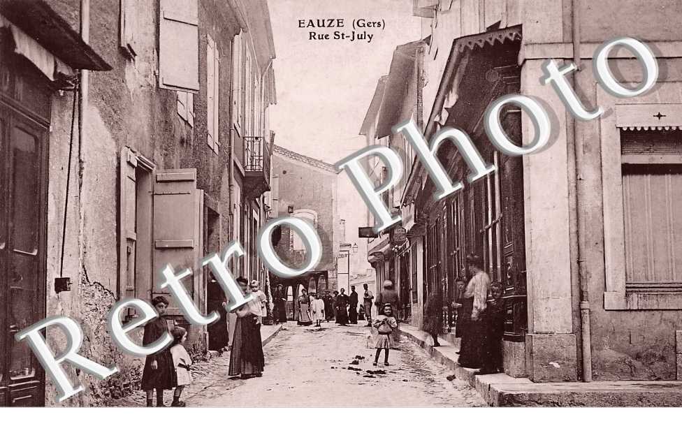 Rue Saint-July