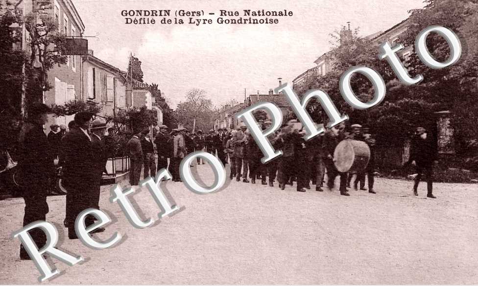 Rue Nationale. Défilé de la Lyre Gondrinoise