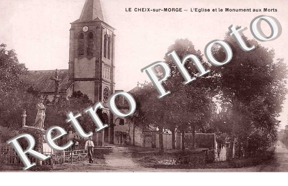 L'église et le Monument aux Morts