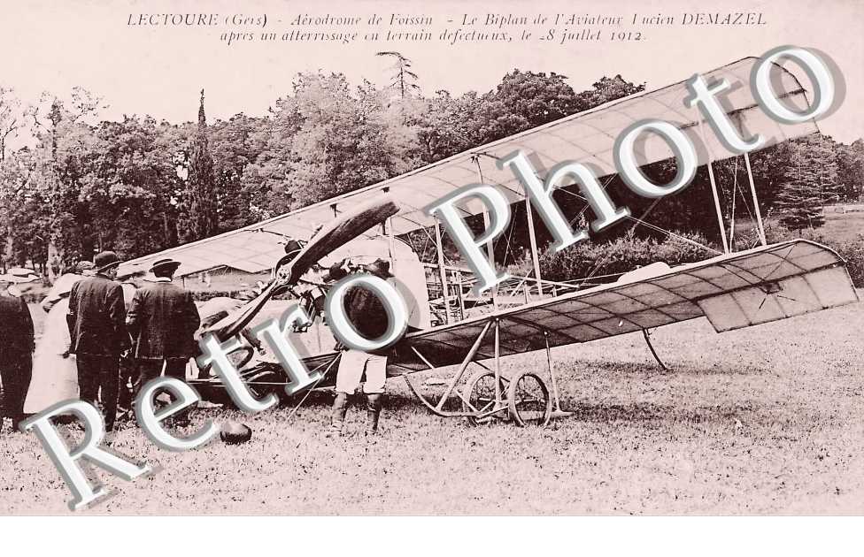 Aérodrome de Foissin. Le Biplan de l'aviateur Lucien Demazel le 28 juillet 1912