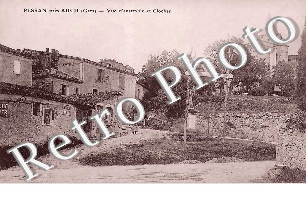 Vue d'ensemble et clocher