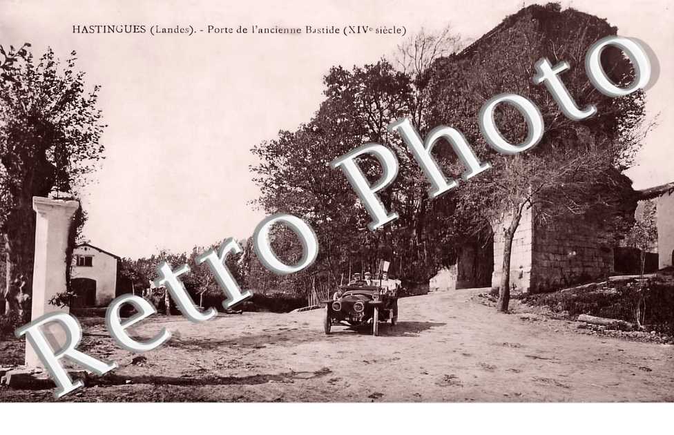 Porte de l'ancienne Bastide