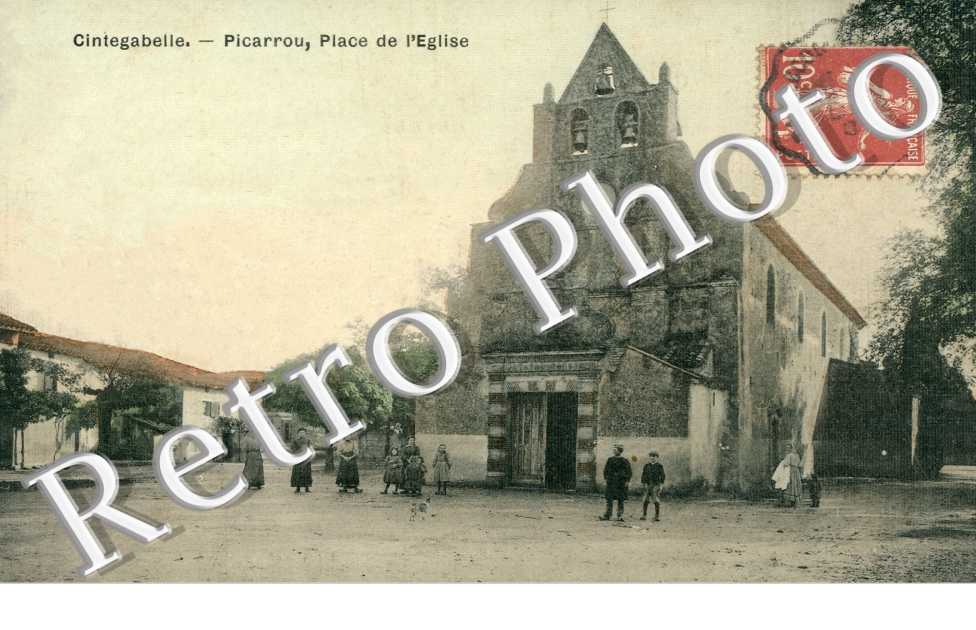 Picarrou - Place de l'eglise