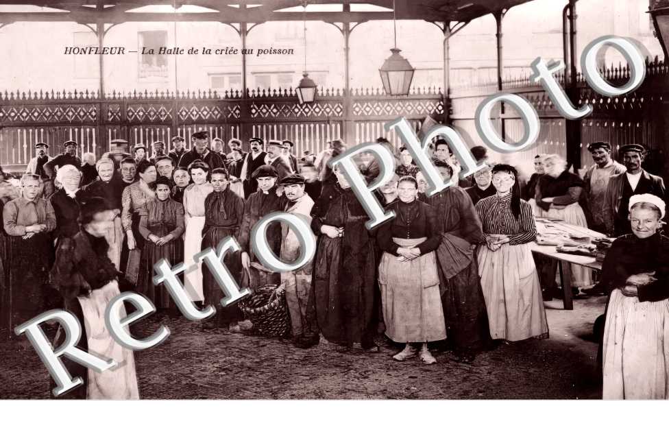 la Halle de la crièe au poisson