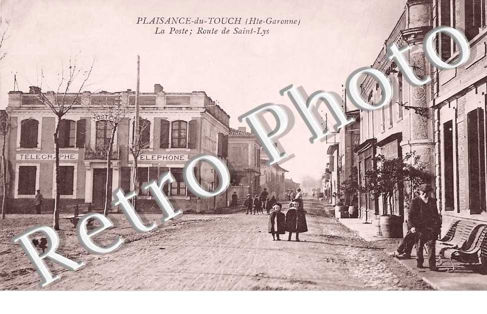 la Poste. Route de Saint-Lys