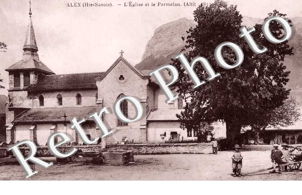 L'église et le Parmelan