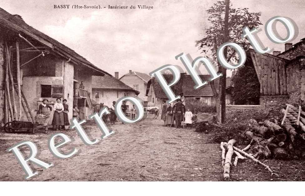 Intérieur du village