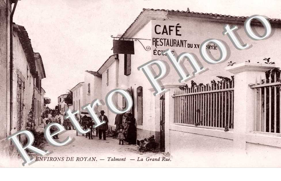 La Grand'rue. Café Restaurant du XVème siècle