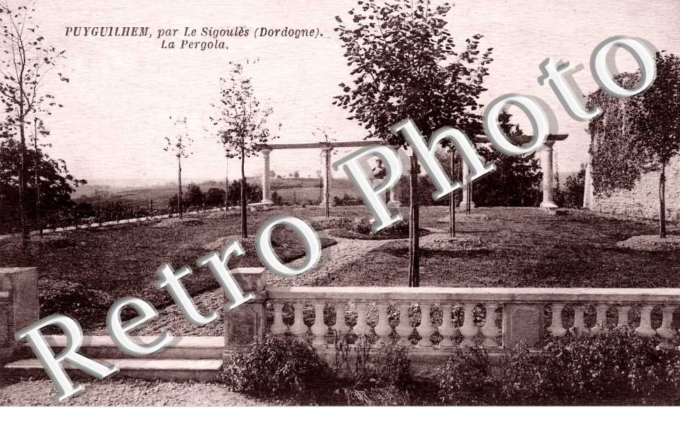 PUYGUILHEM La Pergola