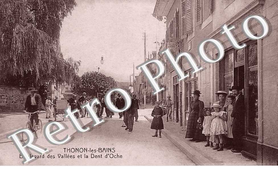 Boulevard des Vallées et la Dent d'Oche