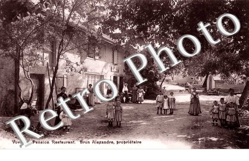 Pension Restaurant. Brun Alexandre, propriétaire